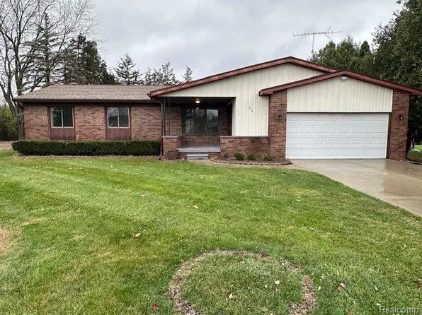 2201 Nandi Hills Trl, Swartz Creek, MI 48473