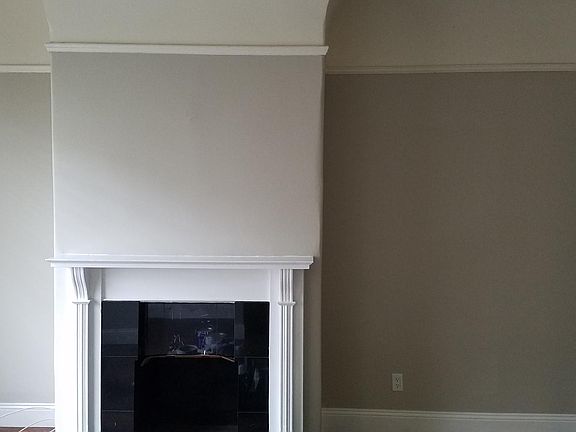 4th image of 748 6th Ave