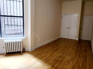 204 W 106th St APT 6, New York, NY 10025