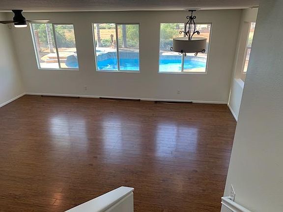 3rd image of 120 Goldenrod Ave