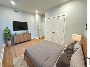 1132 N 41st St #5, Philadelphia, PA 19104