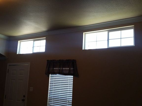 4th image of 7415 Sun Grace Dr