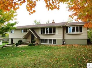 4995 Woodland Ave, Duluth, MN 55803