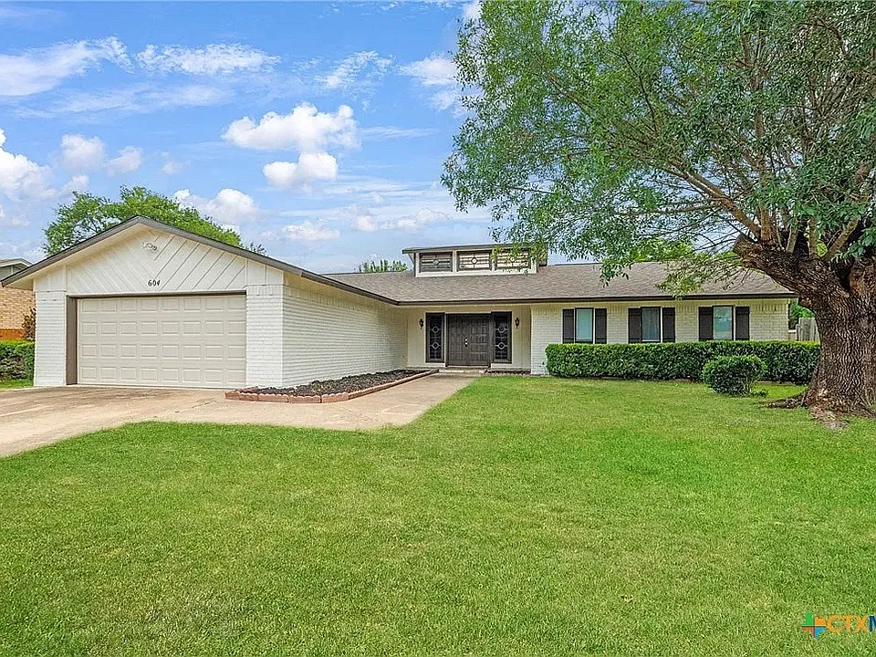 604 Bream Cir