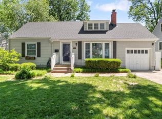 4111 W 69th St, Prairie Village, KS 66208