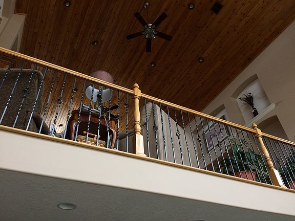 4th image of 70 N Ponderosa Dr