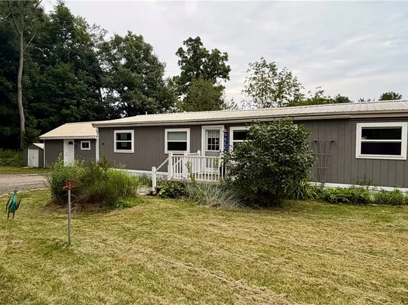 18 Anchor Dr, Ithaca, NY 14850