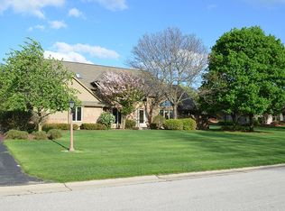 4460 Danbury Dr, Brookfield, WI 53045
