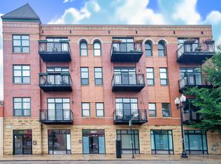 4050 N Lincoln Ave Unit 202, Chicago, IL 60618