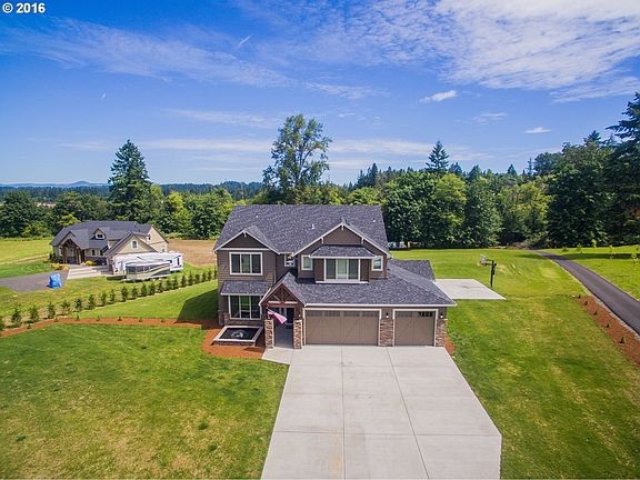 2nd image of 24905 NE 117th Ct