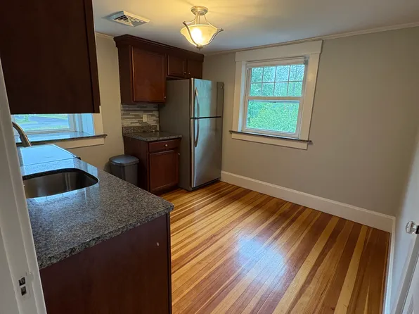 71 North Rd #2, Chelmsford, MA 01824