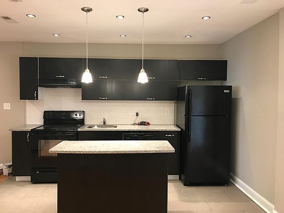 2nd image of 417 Evarts St NE APT 4