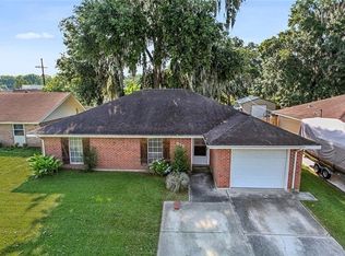 315 Lakewood Dr, Luling, LA 70070