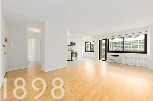 Rented by A&E Real Estate Management | media 8