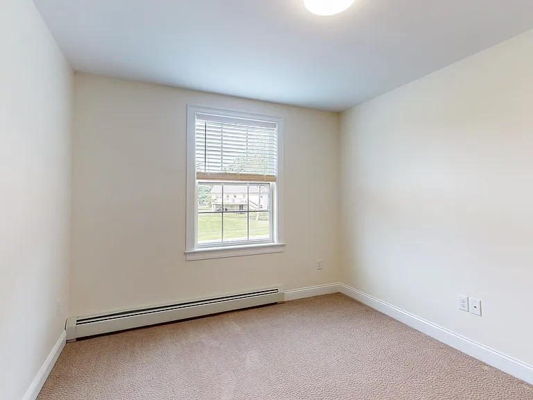 Autumn Woods Apartments — Photo 75
