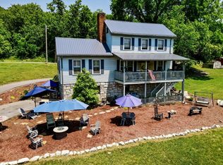 2248 Netherland Inn Rd, Kingsport, TN 37660