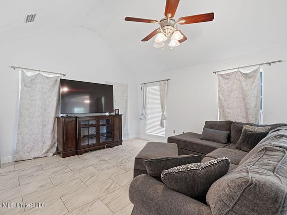 2nd image of 6055 Carlton France Rd