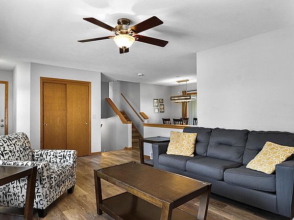 4th image of 533 Lewellen Street