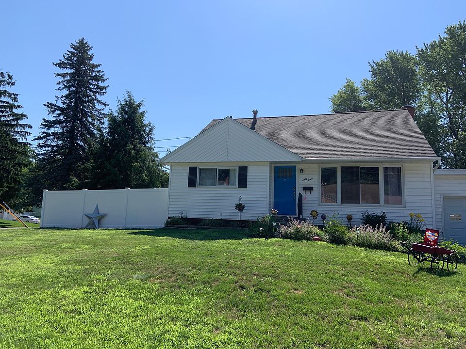 1st image of 64 Appletree Dr