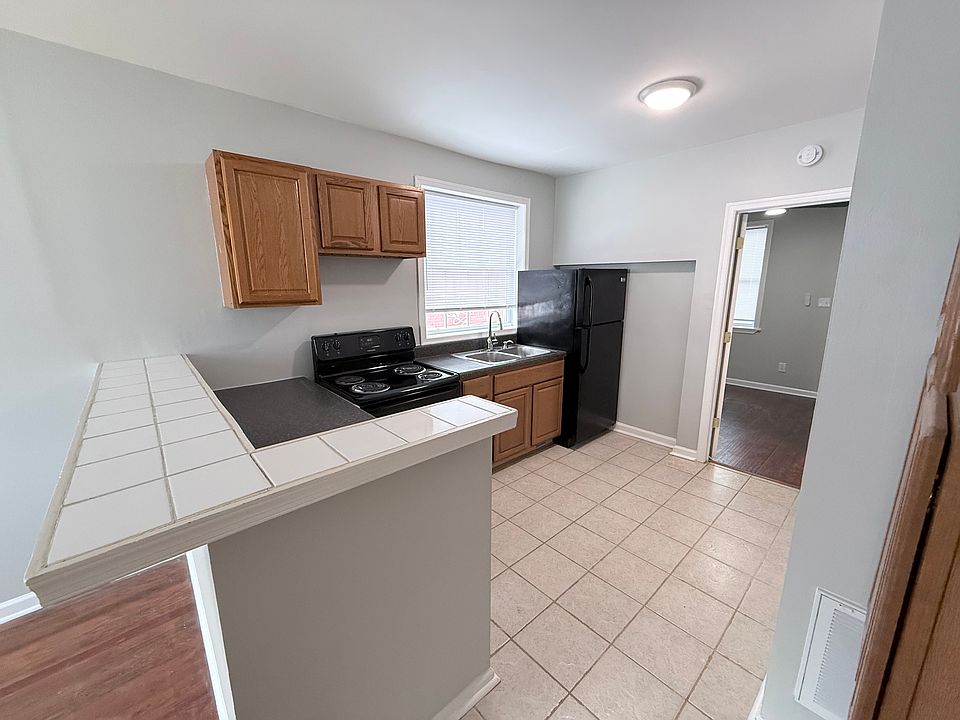 Open kitchen
