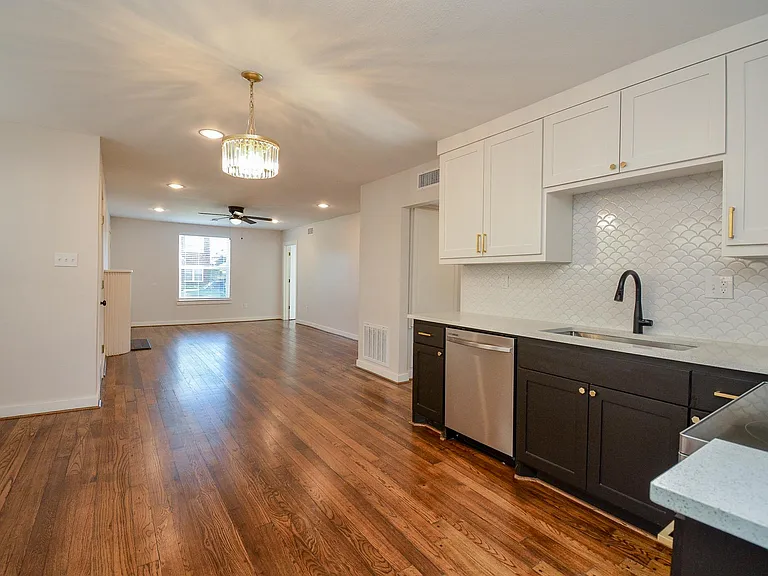 2916 Arbor St — Photo 15