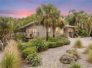 329 Ridge Rd, Palm Harbor, FL 34683