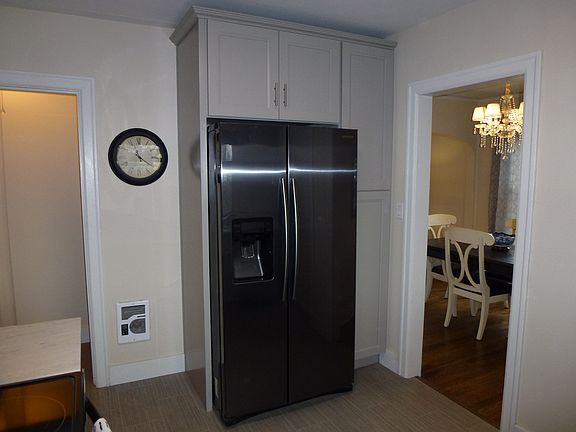 New Fridge With Icemaker