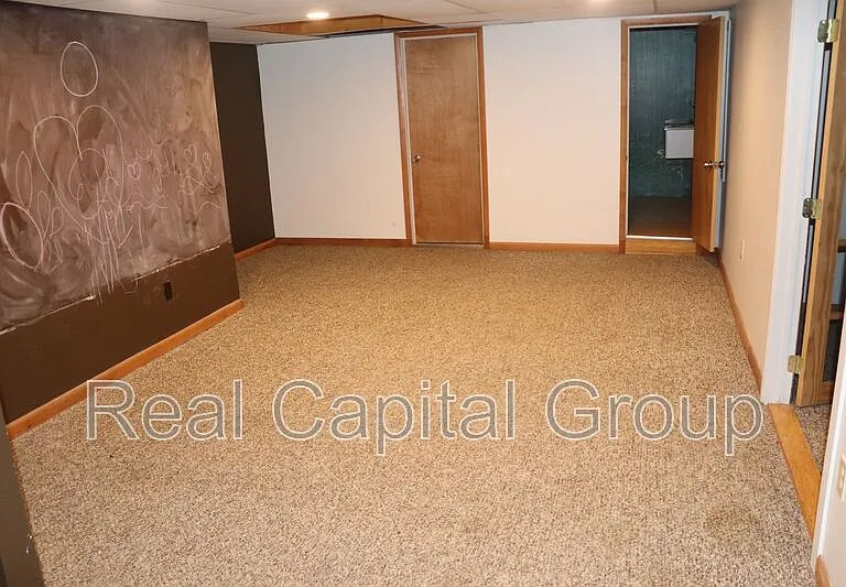 98 Beaver Dam Rd — Photo 20
