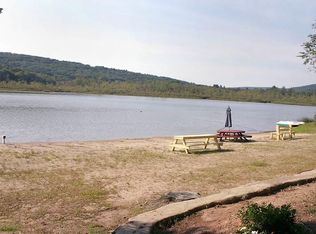 100 Secret Lake Rd, Avon, CT 06001