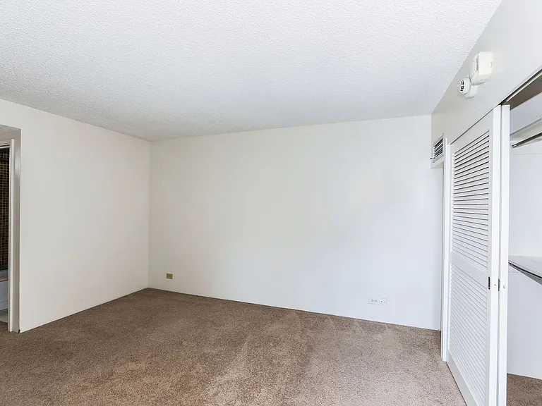 2215 Aloha Dr — Photo 16