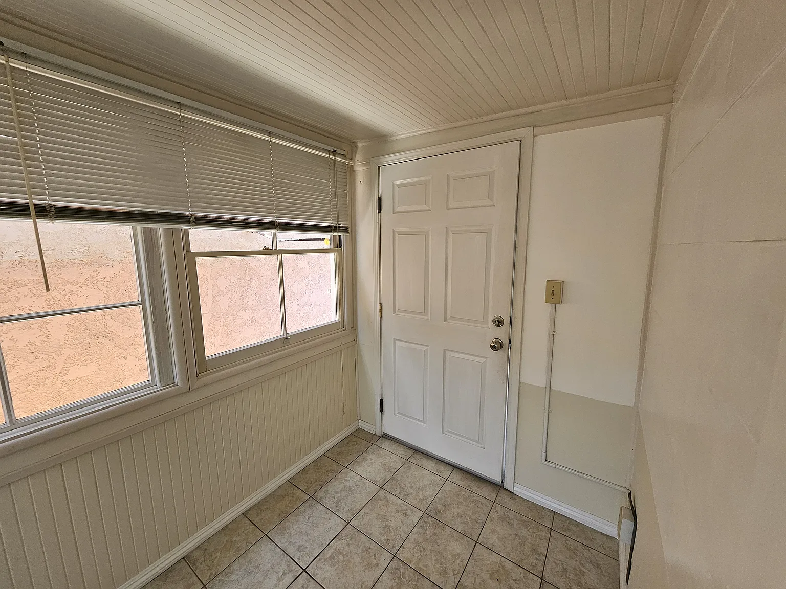 1 bed, 750 sqft, $2,000 — Photo 1
