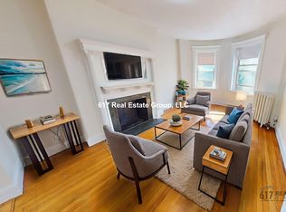 1788-6 Beacon St, Brookline, MA 02445