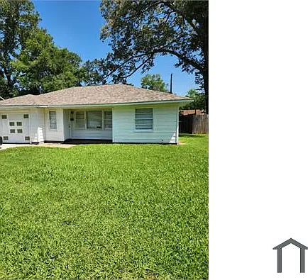 2420 Hayes Ln