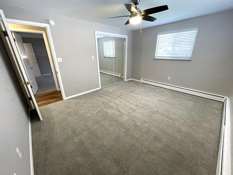 2nd photo of the first bedroom.