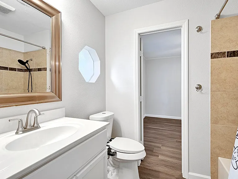 1316 Edgefield Dr — Photo 17