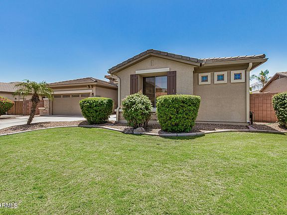 2nd image of 463 E BENRICH Drive