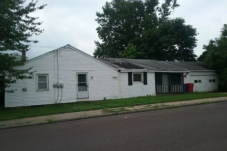 241 Berks St photo 1