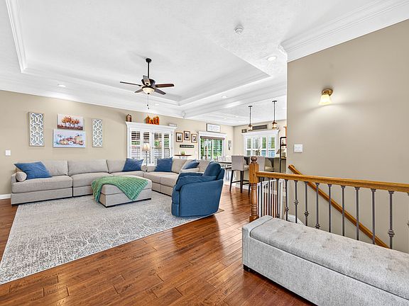 5th image of 2830 Trillium Way