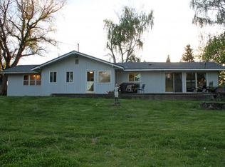 53536 W Ferndale Rd, Milton Freewater, OR 97862