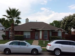 8105 Luna Dr, Rowlett, TX 75088