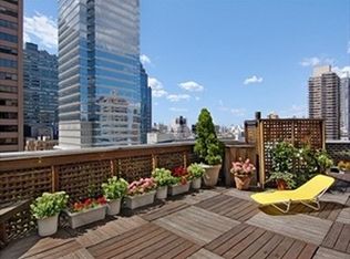 200 E 58th St, New York, NY 10022