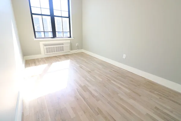 Rented by Compass | media 11