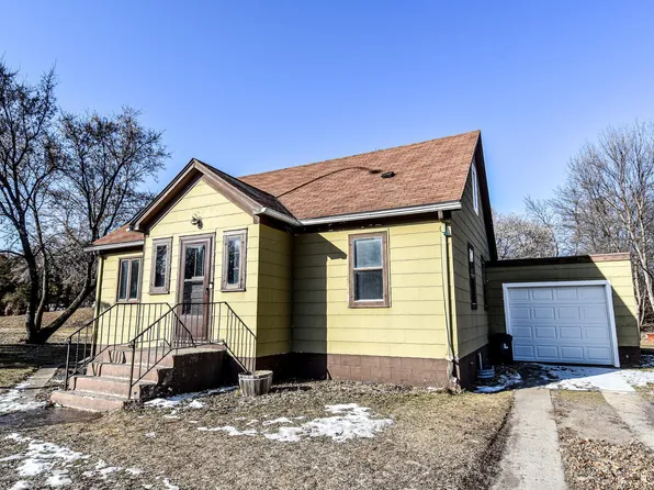 308 Main Ave N, Red Lake Falls, MN 56750