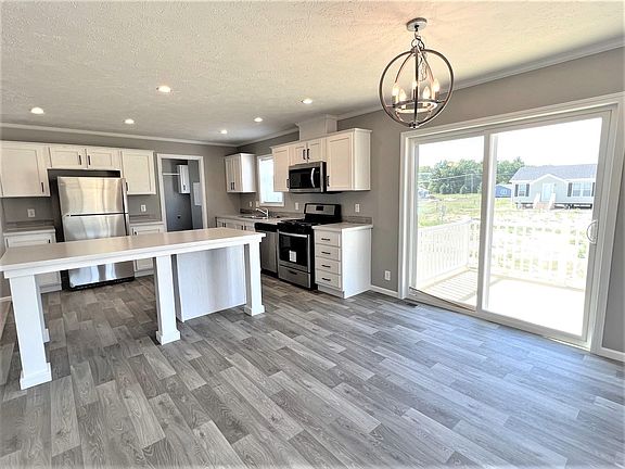 3rd image of 5358 Coventry Dr