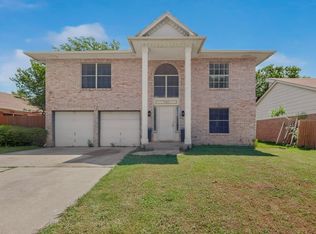 5505 Thackery Dr, Arlington, TX 76018