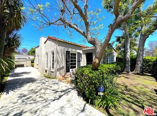 9019 Rosewood Ave, West Hollywood, CA 90048