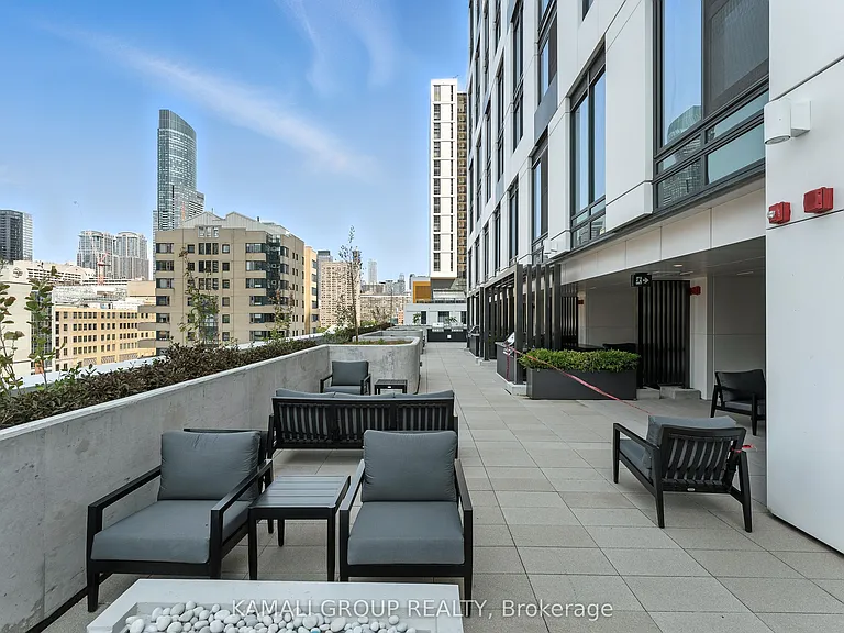 252 Church St #5112 — Photo 30