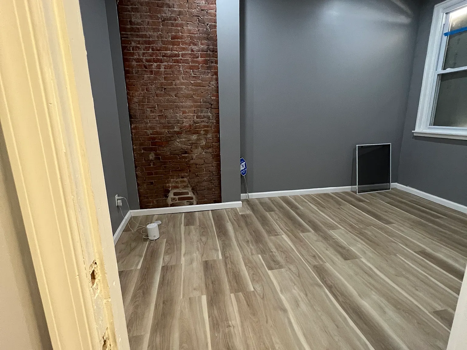 801 N Preston St — Photo 4