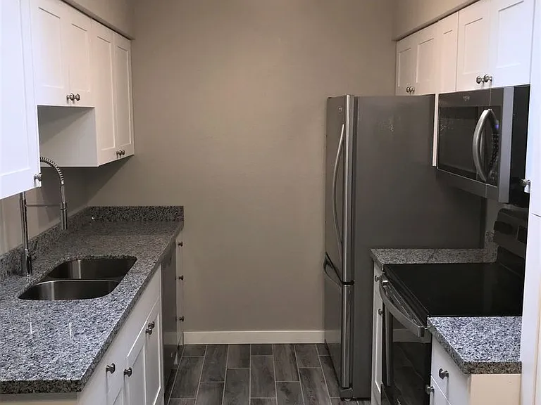 97 N Cooper Rd #87 — Photo 6