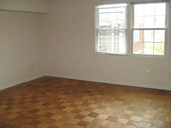 5th image of 776-201 Quince Orchard Blvd